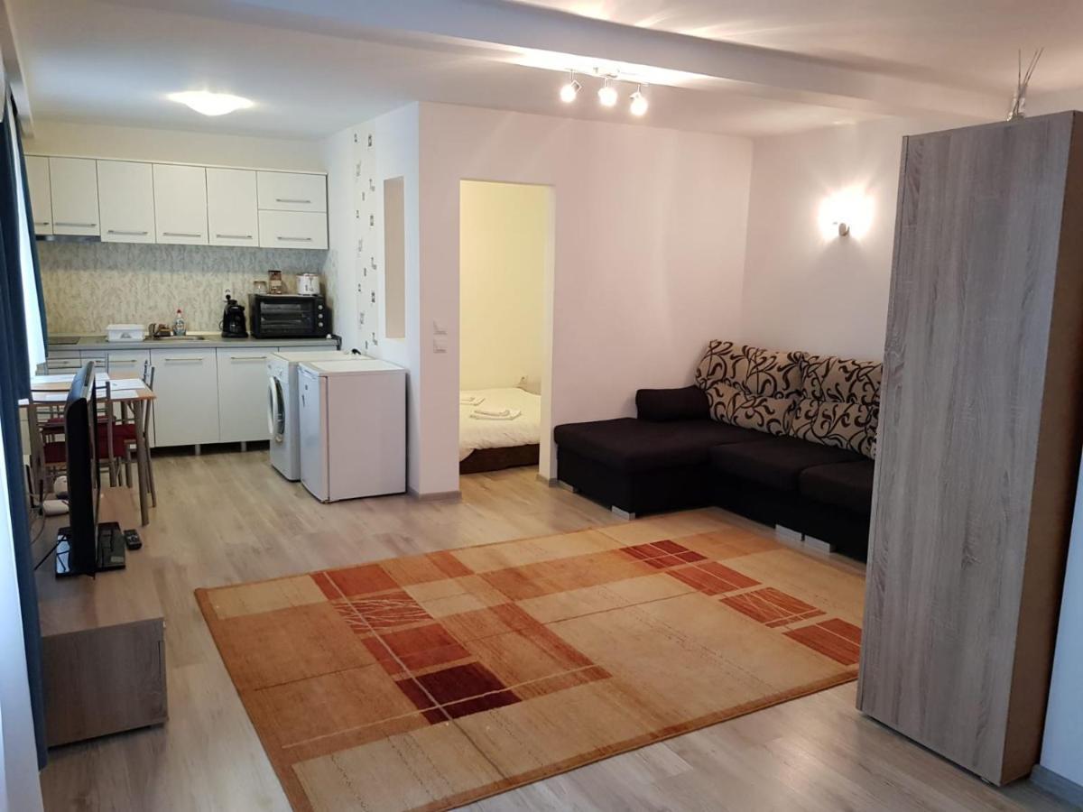Apartament 4 Central Targu Mures Ngoại thất bức ảnh